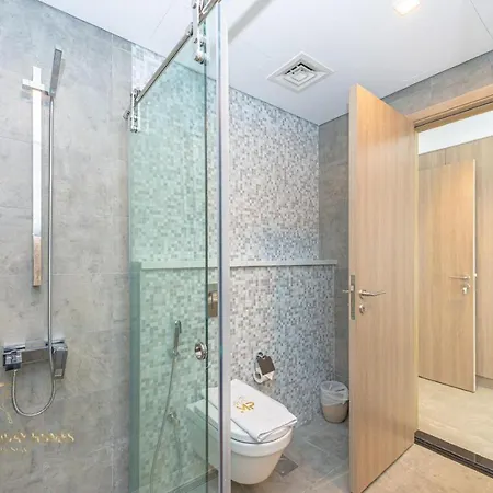 Marco Polo - Stunning 2 Bedroom With Marina Views, Huge Pool & Gym Dubai Exterior photo
