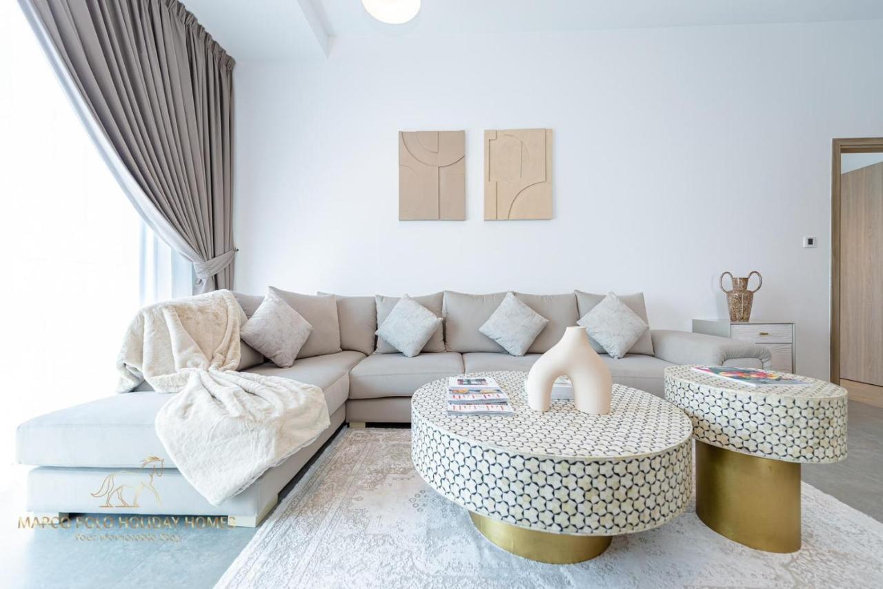 Marco Polo - Stunning 2 Bedroom With Marina Views, Huge Pool & Gym Dubai